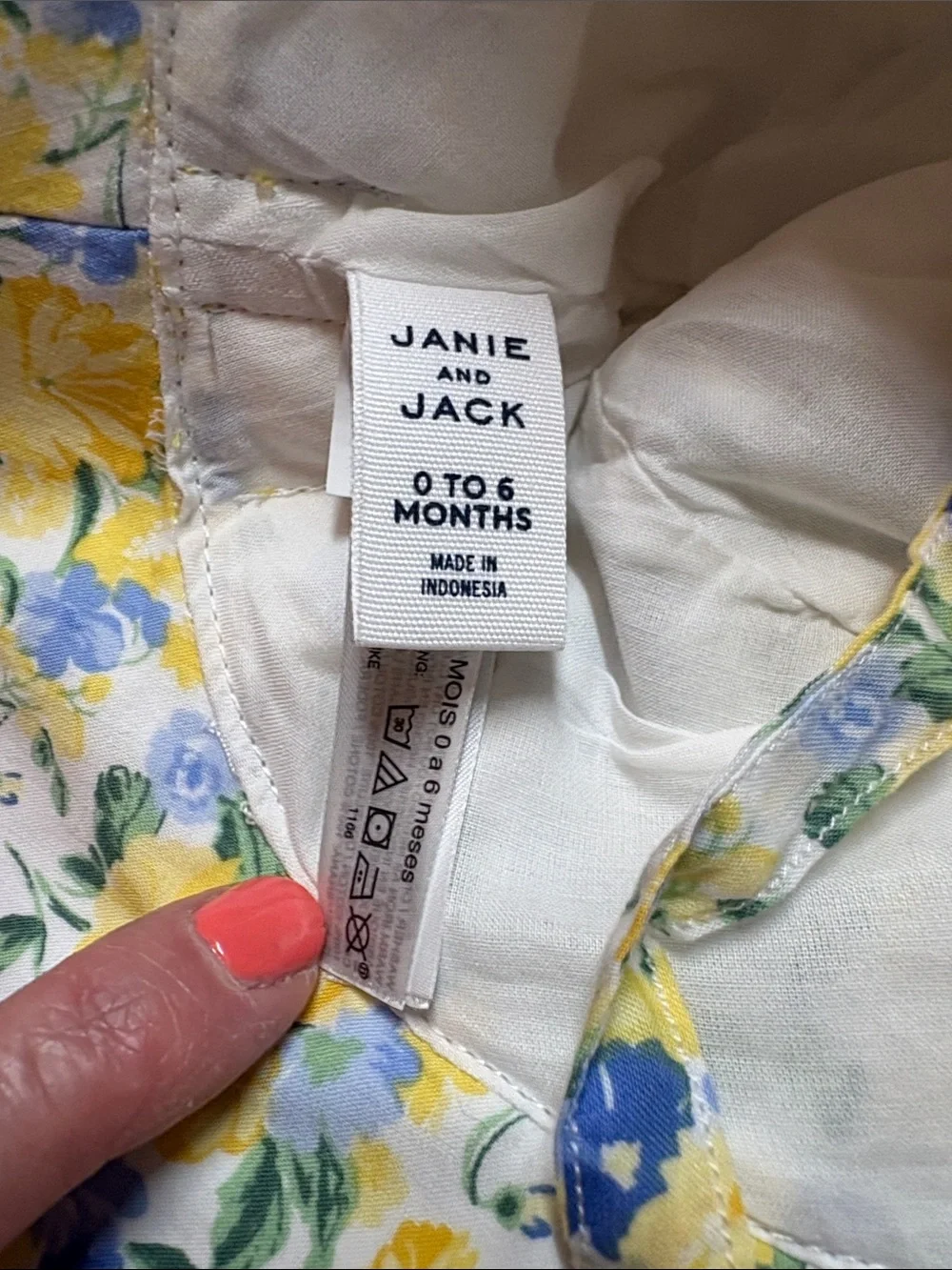 Lot of Janie & Jack + Modern Baby Floral Sun Hats in Yellow, Blue, & White
